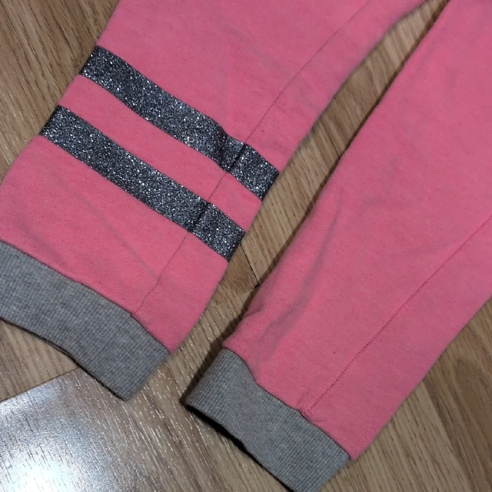 OshKosh Bgosh charming pink
